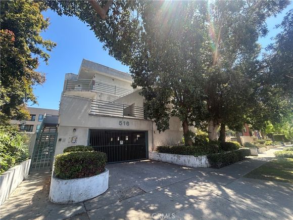 516 Venice Way
