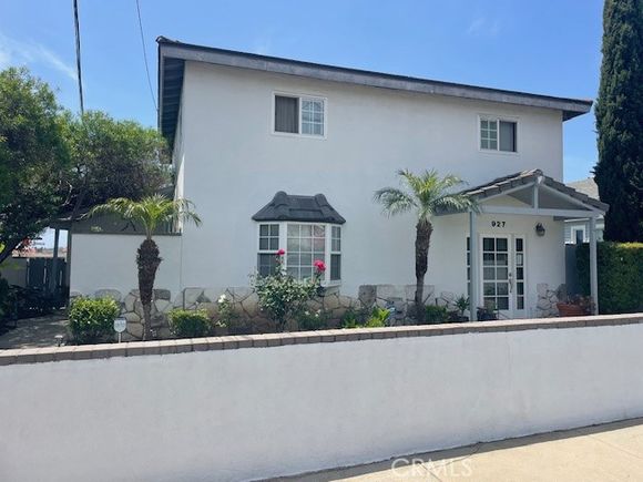 927 W 6th Street San Pedro, CA Multifamily Active - Photo 1 of 40. Opens carousel modal