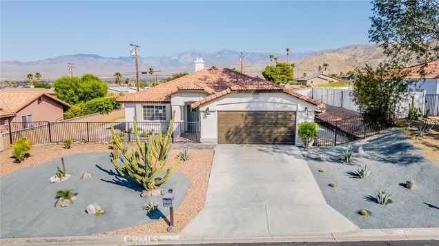 9765 Vista Del Valle