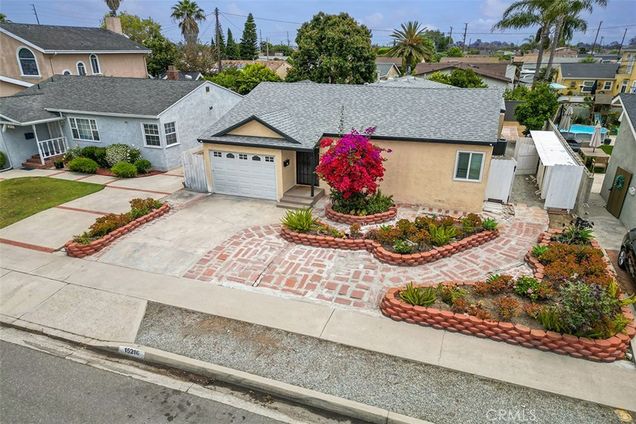 15216 Daphne Avenue Gardena, CA House Active - Photo 1 of 22. Opens carousel modal
