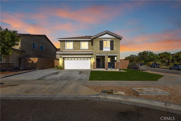 7161 Bella Strada Drive Fontana, CA House Active - Photo 1 of 30. Opens carousel modal