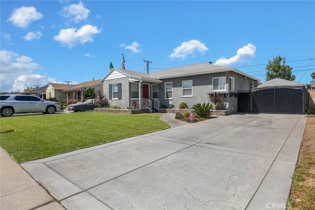 10625 Rose Drive