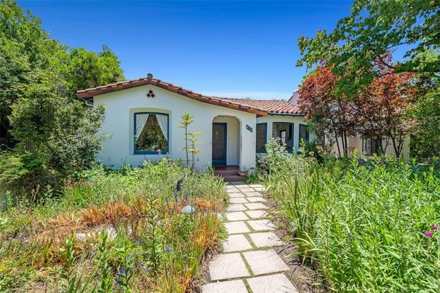 456 Baughman Avenue Claremont, CA House Active - Photo 1 of 41. Opens carousel modal