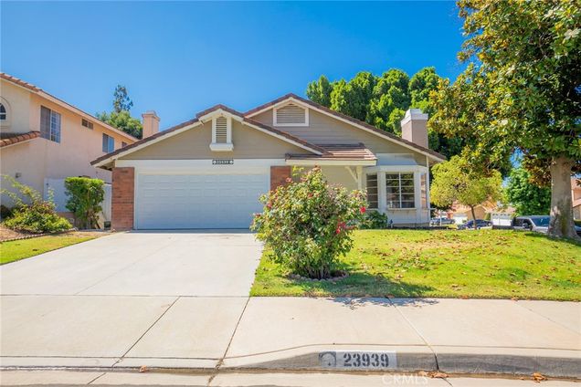 23939 Brittlebush Circle