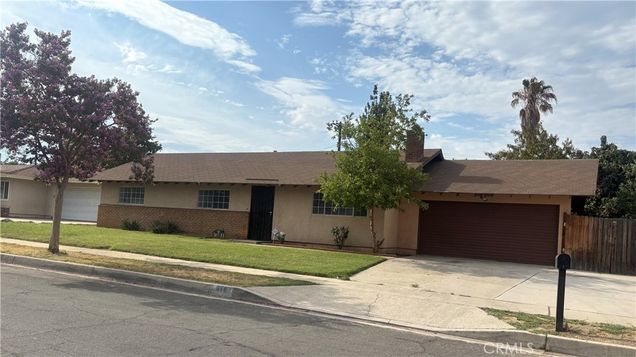 878 E Holly Street Rialto, CA House Active - Photo 1 of 40. Opens carousel modal