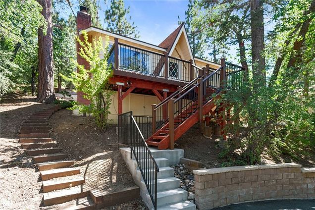 865 Villa Grove Avenue Big Bear Lake, CA House Active - Photo 1 of 37. Opens carousel modal
