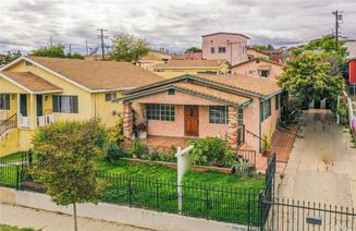 707 S Mathews Street