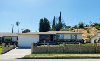 2405 Wilcox Avenue
