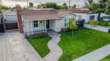 15511 Leahy Avenue