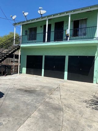 709 E 55th Street