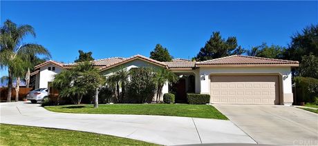 11801 Columbia Court
