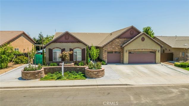5842 E Platt Avenue Fresno, CA House Sold - Photo 1 of 28. Opens carousel modal