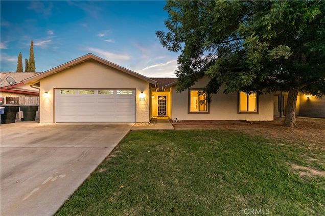 1001 Lakewood Drive
