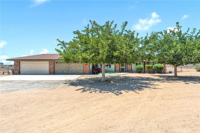 13237 Smoke Tree Road
