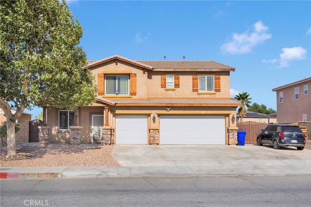 13695 Mesa Linda Avenue Victorville, CA House Active - Photo 1 of 49. Opens carousel modal