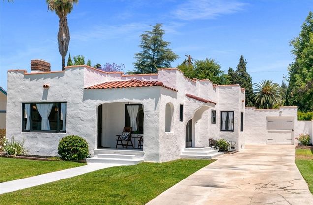 3869 Rosewood Place Riverside, CA House Sold - Photo 1 of 31. Opens carousel modal