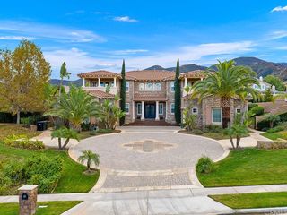 1124 Maravilla Circle