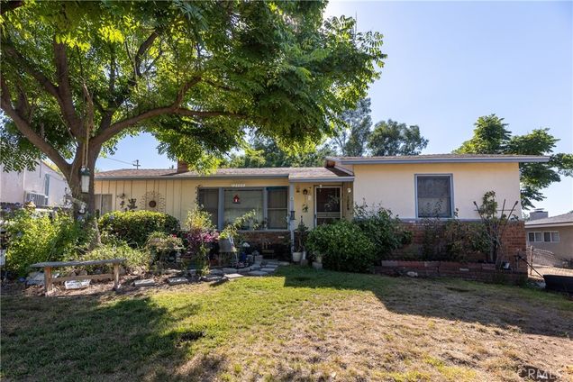 12788 17th Street Redlands, CA House Active - Photo 1 of 21. Opens carousel modal