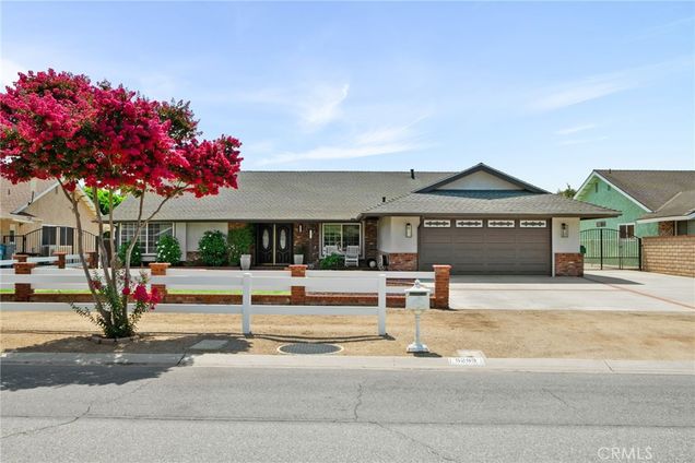 5293 Trail Street Norco, CA House Active - Photo 1 of 43. Opens carousel modal