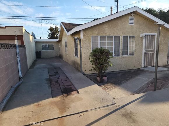 328 326 E 55th Long Beach, CA Multifamily Active - Photo 1 of 10. Opens carousel modal