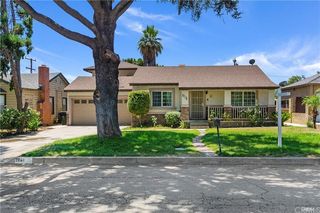 1061 W 27th Street