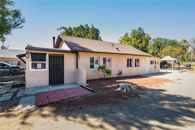 352 E 16th Street San Bernardino, CA House Sold - Photo 1 of 29. Opens carousel modal