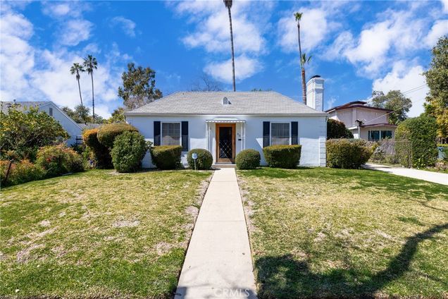 901 S Euclid Avenue Pasadena, CA House Sold - Photo 1 of 38. Opens carousel modal