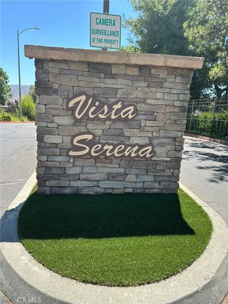 1323 Vista Serena Avenue