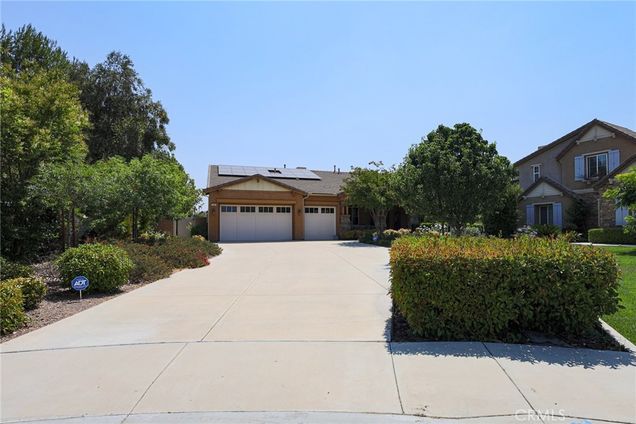 12697 Twin Peak Court