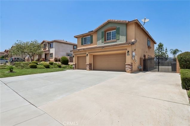18418 Whitewater Way