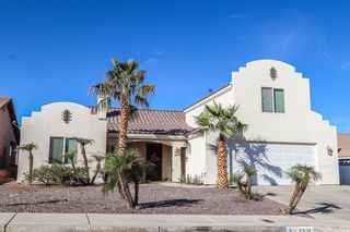 2218 Casa Loma Street