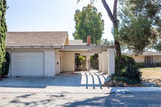 4932 Paseo De Vega