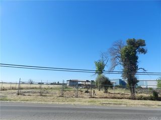 9437 E Childs