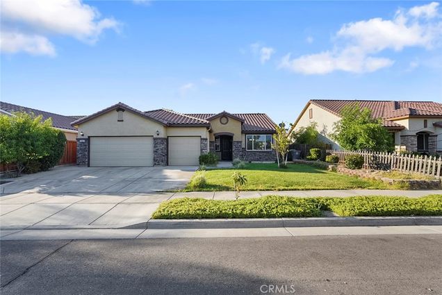 1444 San Pedro Street Los Banos, CA House Active - Photo 1 of 35. Opens carousel modal