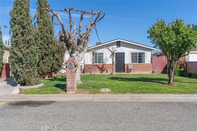 909 Columbia Street Madera, CA House Sold - Photo 1 of 30. Opens carousel modal