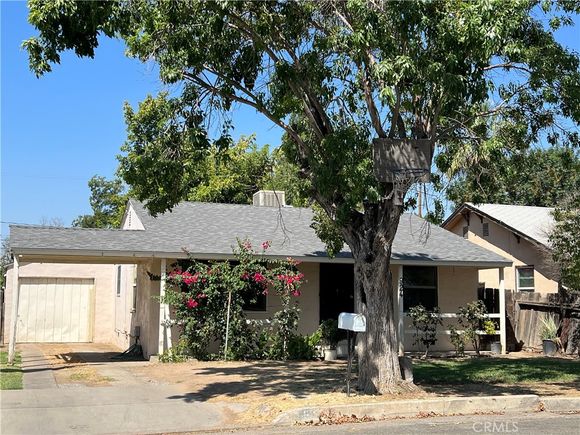 924 Dellavalle Avenue Madera, CA House Sold - Photo 1 of 17. Opens carousel modal