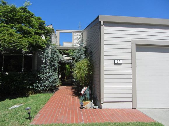 27 Alverno Court Redwood City, CA Condo Sold - Photo 1 of 24. Opens carousel modal