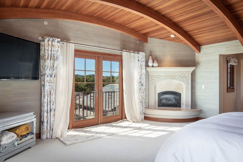 305 Pasadera Ct, Monterey, CA 93940 Estately 🧡 MLS ML81786231