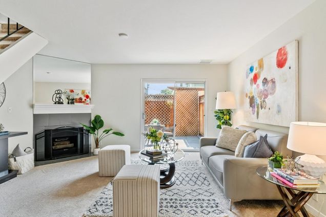 449 Oak Avenue Redwood City, CA Townhouse Sold - Photo 1 of 34. Opens carousel modal