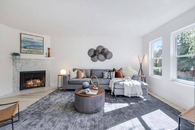 441 Oak Avenue Redwood City, CA Condo Sold - Photo 1 of 23. Opens carousel modal