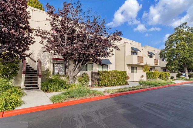 224 Shorebird Circle Redwood City, CA Condo Sold - Photo 1 of 1. Opens carousel modal