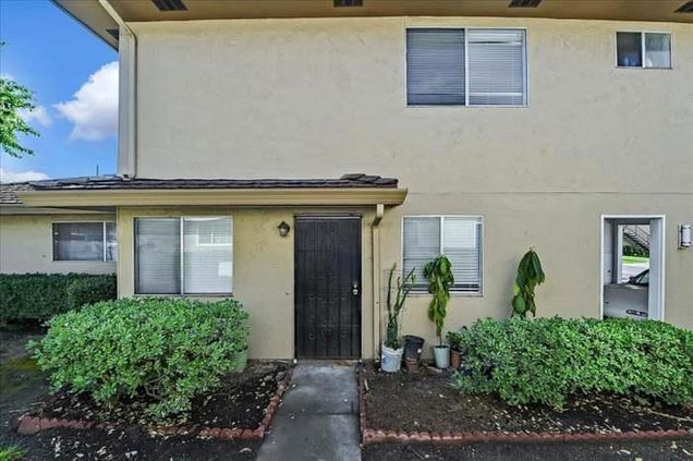 811 N Capitol Avenue Unit 3