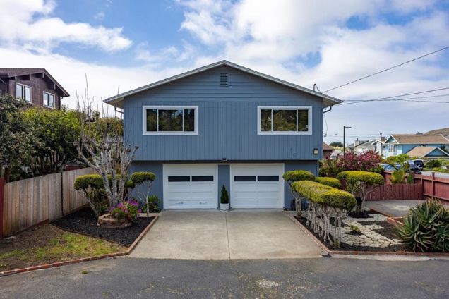511 Buel Avenue