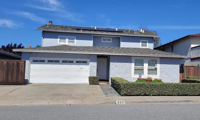 925 Flying Fish Street Foster City, CA House Active - Photo 1 of 15. Opens carousel modal