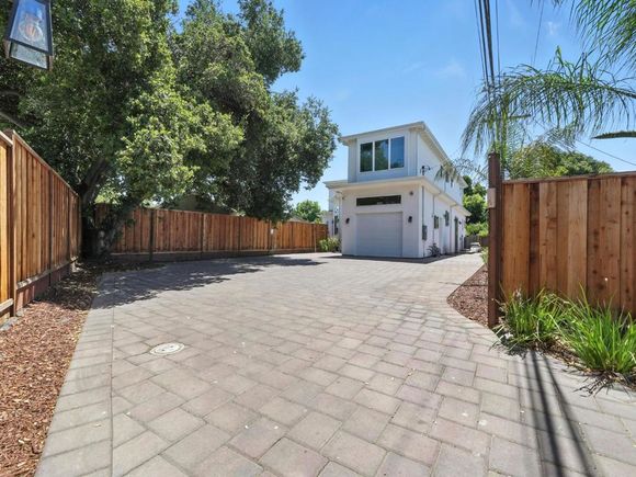 2004 Cherrystone Drive