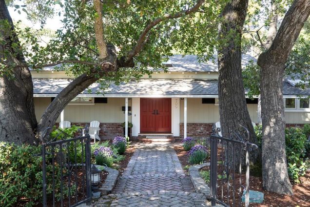700 Laurelwood Drive