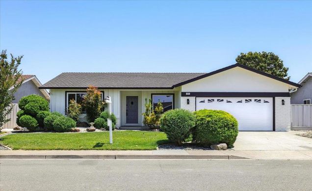 2574 Bing Court