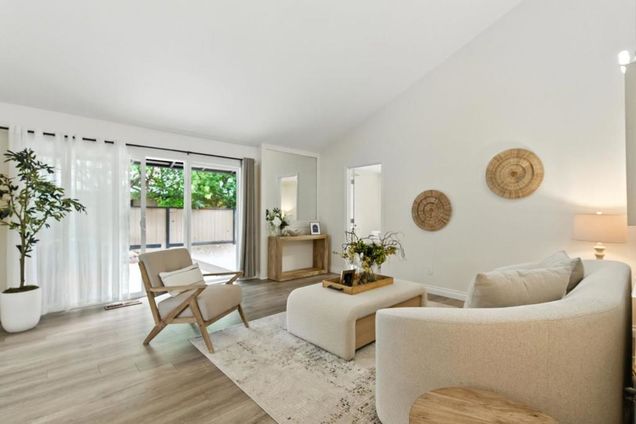 1180 Blackberry Terrace