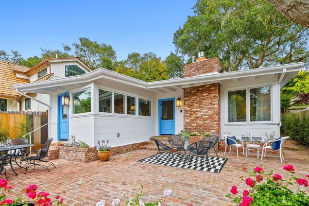 0 Santa Fe 4 Se Of Ocean Avenue Carmel, CA House Active - Photo 1 of 34. Opens carousel modal