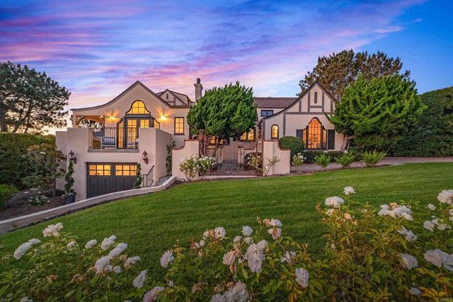 550 Amphitheatre Drive
